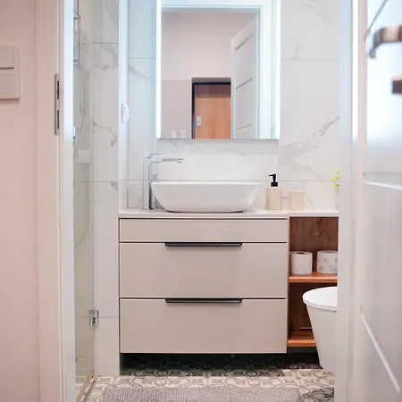 Digital Nomad 600mb Self Check-in 3min Form Main Station D-apartments Appartement *