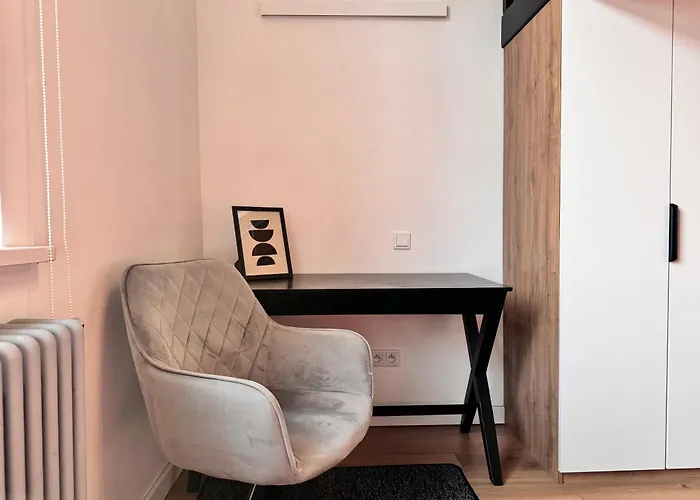 דירה Cozy 3 Min From Main Station *