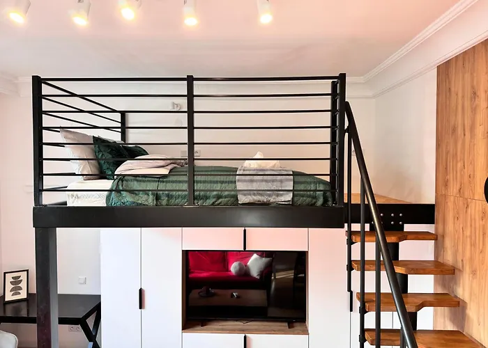 Appartement Cozy 3 Min From Main Station *